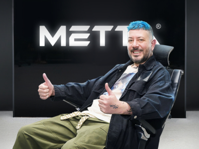 Артемий Лебедев посетил стенд МЕТТА на выставке Москва-Мебель 2025